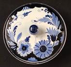 Delfts Blauw Bonbonniere, Ophalen