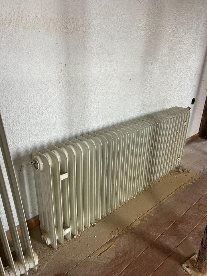 Retro vintage radiator gietijzer 50x125cm, Doe-het-zelf en Verbouw, Verwarming en Radiatoren, Gebruikt, Radiator, 30 tot 80 cm