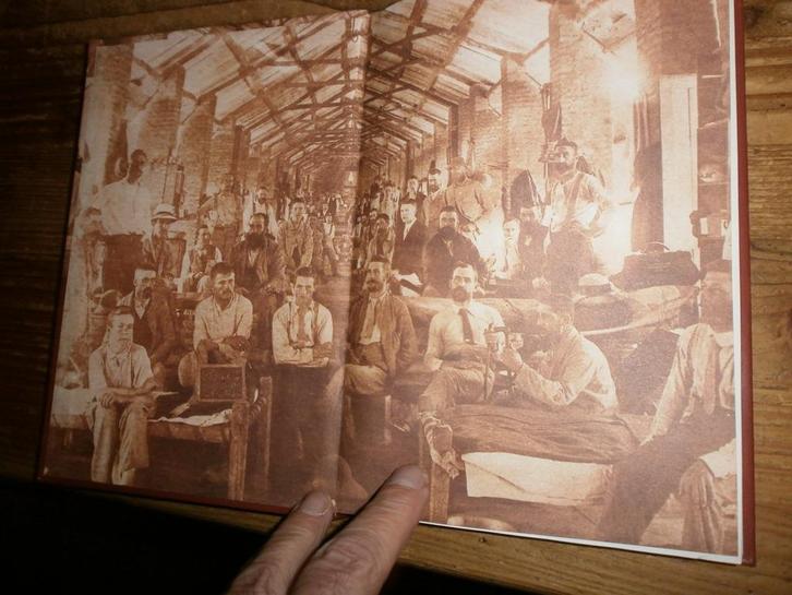 boerekrygsgevangenes 1899-1902 boerenoorlog fotos, Boeken, Oorlog en Militair, Nieuw, Tweede Wereldoorlog, Ophalen of Verzenden