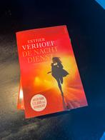 De Nachtdienst - Esther Verhoef, Ophalen of Verzenden, Gelezen, Nederland