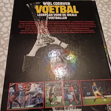 Wiel Coerver Voetbal Leerplan - Ideale Voetballer beschikbaar voor biedingen