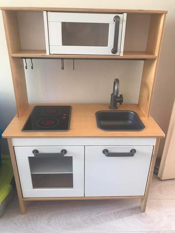 Compleet Ikea keukentje met accessoires dutkig