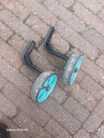 Zijwieltjes voor kinderfiets 12 inch beschikbaar voor biedingen