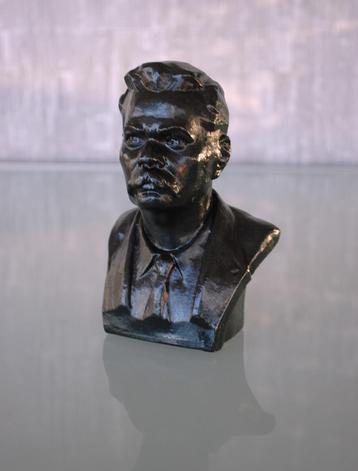 Beeld van MAXIM GORKY, ALUMINIUM, Made in the USSR beschikbaar voor biedingen