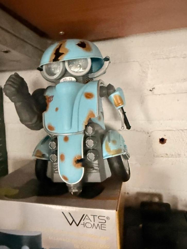 WatsHome scooter robot lamp werkt goed, Verzamelen, Automaten | Overige, Zo goed als nieuw, Ophalen of Verzenden