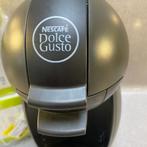 Dolce Gusto Nescafe Koffieapparaat | met cupjes | 354940, Afneembaar waterreservoir, 2 tot 4 kopjes, Gebruikt, Koffiemachine