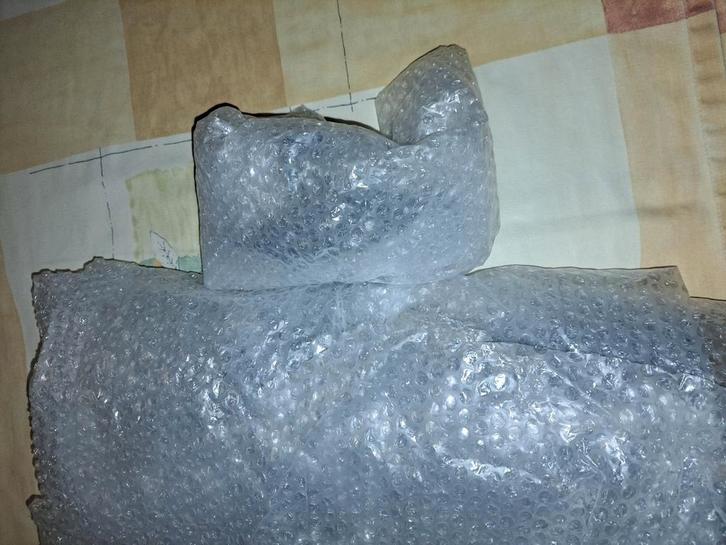 The crow  zie omschrijving, Verzamelen, Muziek, Artiesten en Beroemdheden, Zo goed als nieuw, Pop, Beeldje of Miniatuur, Ophalen of Verzenden