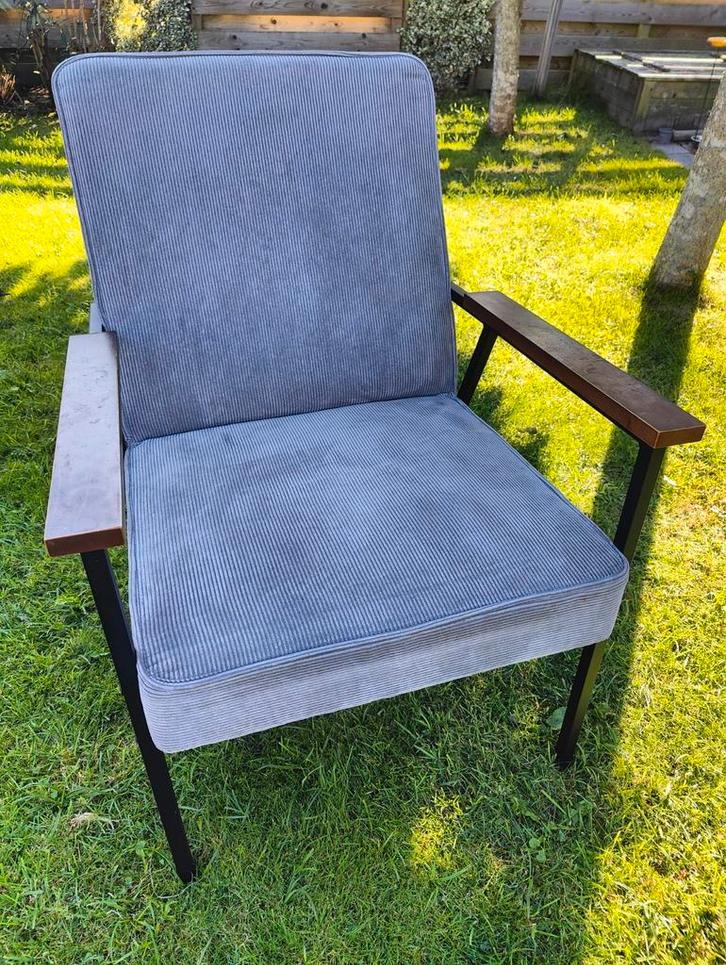 Woood fauteuil, Huis en Inrichting, Stoelen, Gebruikt, Eén, Stof, Grijs, Ophalen