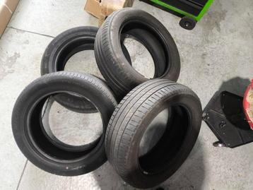 Banden 4x 215/55 R 17, 2x 255/45 R 19, 1x 225/45 R 17 beschikbaar voor biedingen