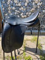Euroriding diamant 17,5” dressuurzadel, Dieren en Toebehoren, Paarden en Pony's | Zadels, Ophalen of Verzenden, Zo goed als nieuw