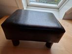 Voetenbankje - bruin, Ophalen of Verzenden, Zo goed als nieuw, Rechthoekig, Minder dan 50 cm