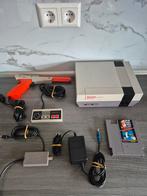 Nintendo NES + Mario/Duck Hunt + zapper – compleet, Spelcomputers en Games, Spelcomputers | Nintendo NES, Ophalen of Verzenden
