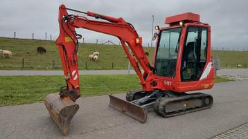 Takeuchi TB235 sloop/sorteer functie (bj2010) TB 235 beschikbaar voor biedingen