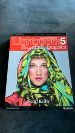 Het Adobe lightroom 5 boek voor digitale fotografen, Scott Kelby, Ophalen of Verzenden, Software, Zo goed als nieuw