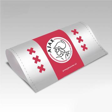 AJAX gadget voor op je auto beschikbaar voor biedingen