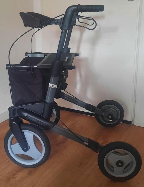 Rollator merk: Topro Olympos M + tas + Rugsteun (9.3 kg), Diversen, Rollators, Zo goed als nieuw, Lichtgewicht, Opvouwbaar, Ophalen