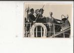 Scheveningen Sch 333 met reders Foto A de Groot, Ophalen of Verzenden, Ongelopen, Zuid-Holland
