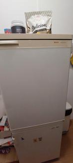 Gratis Bosch Koelkast - Direct Ophalen, Witgoed en Apparatuur, Gebruikt, Energieklasse A of zuiniger, Ophalen, Vrieskast