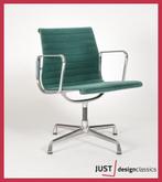 Vitra Eames ea108 Groen Fluweel Gepolijst, Niet ingevuld, Niet ingevuld, Zo goed als nieuw, Eén