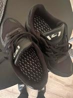 Zwarte Lacoste Sneakers - 40, Kleding | Heren, Schoenen, Ophalen of Verzenden, Gedragen, Zwart, Sneakers of Gympen