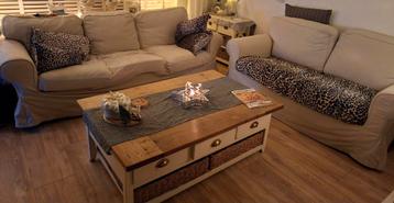 Ikea ektorp twee en driezitsbank met zandkleurige hoes. - afbeelding 1