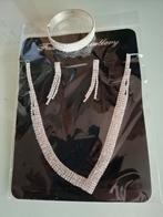 Collier, armband, oorbellen, open schoen zilverkleurig, Ophalen of Verzenden, Nieuw