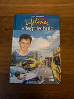 Adri Burghout - Lifeliner 2 vliegt te hulp, Ophalen of Verzenden, Zo goed als nieuw, Adri Burghout