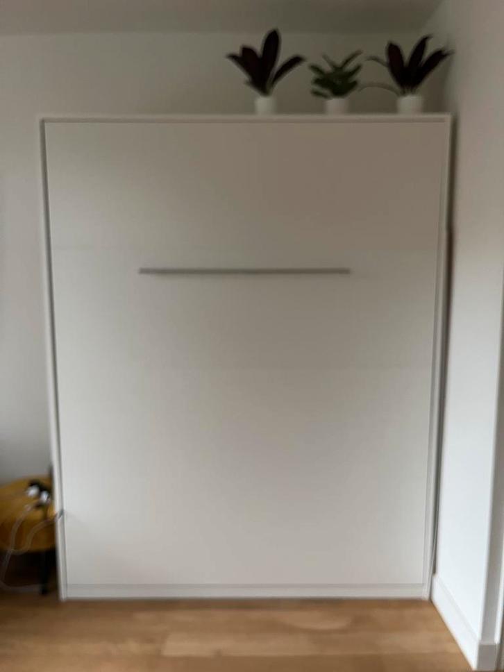 Innosleeps Uitklapbed 160x200 + IKEA Matras & Topper, Huis en Inrichting, Slaapkamer | Bedden, Zo goed als nieuw, Tweepersoons