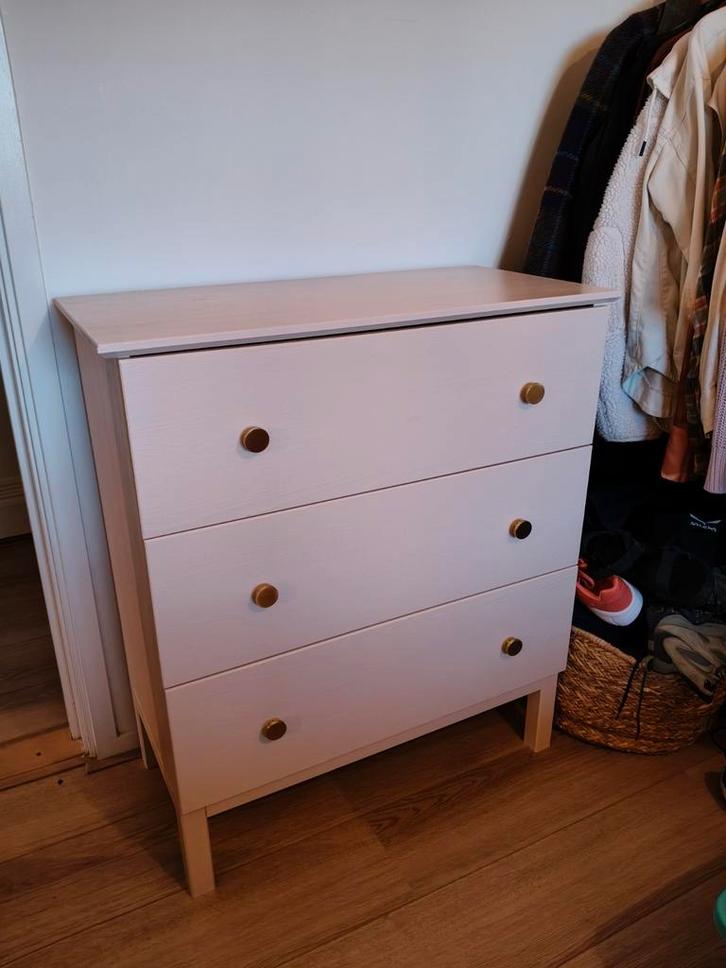 Commode/ladekast lichtroze, Huis en Inrichting, Kasten | Dressoirs, Gebruikt, 50 tot 100 cm, 25 tot 50 cm, Met lade(s), Overige houtsoorten