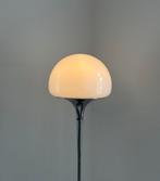 Opaline vloerlamp – Goffredo Reggiani – Italië – ca. 1970, Huis en Inrichting, Lampen | Vloerlampen, Ophalen, Gebruikt, 100 tot 150 cm