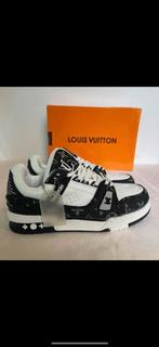 LV herensneakers 44/45, Ophalen of Verzenden, Nieuw, Zwart