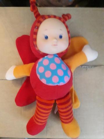 	Vlinder pop met knispers in de vleugels goede staat beschikbaar voor biedingen