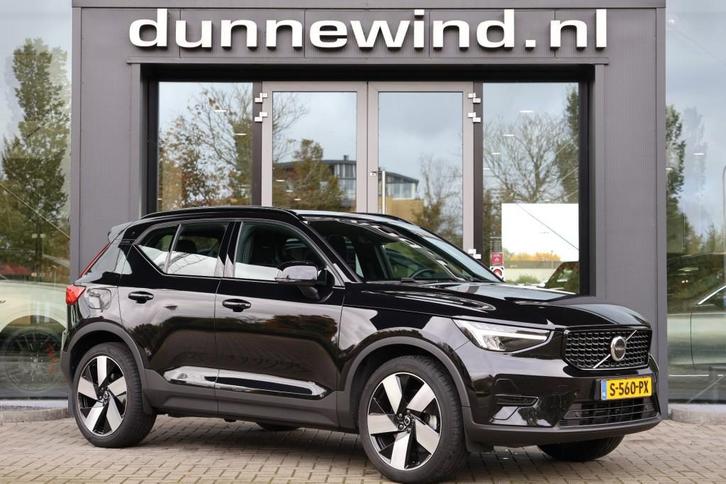 Volvo XC40 1.5 T5 PLUS DARK *PANO*H&K*KEYLESS*TREKHAAK*DEALE, Auto's, Volvo, Bedrijf, XC40, ABS, Airbags, Bluetooth, Boordcomputer