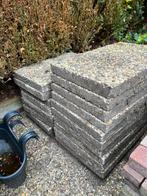 Gratis grote grindtegels, Tuin en Terras, Beton, Gebruikt, Ophalen, Terrastegels