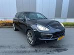 Porsche Cayenne 4.8 S Luchtvering/ Schuifdak / Youngtimer /, Auto's, Automaat, Gebruikt, 138 €/maand, Zwart