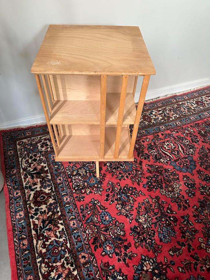 Vintage boekenmolen / Carrousselkastje, Huis en Inrichting, Kasten | Boekenkasten, Gebruikt, Minder dan 50 cm, Minder dan 100 cm