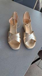 Sandalen met dichte hiel en sleehak mt: 41, Overige kleuren, Salinyang, Zo goed als nieuw, Sandalen of Muiltjes