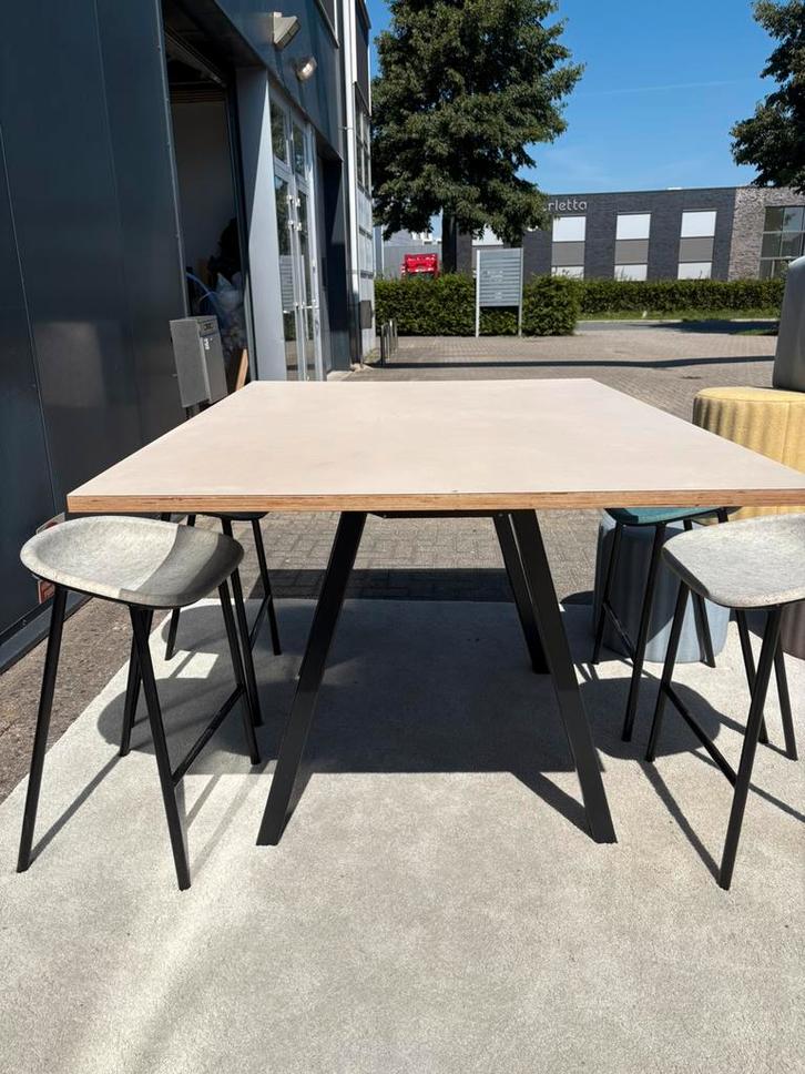 Hoge tafels, Huis en Inrichting, Tafels | Eettafels, Zo goed als nieuw, 100 tot 150 cm, 150 tot 200 cm, Vijf personen of meer