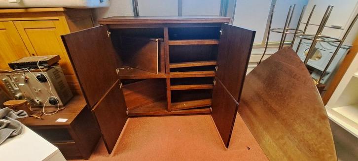 Donkerbruine houten opbergkast, Huis en Inrichting, Kasten | Stellingkasten, Ophalen of Verzenden