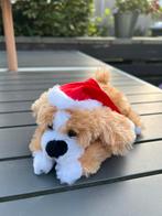 Kerst hond knuffel met rood mutsje, Ophalen of Verzenden, Zo goed als nieuw, Hond