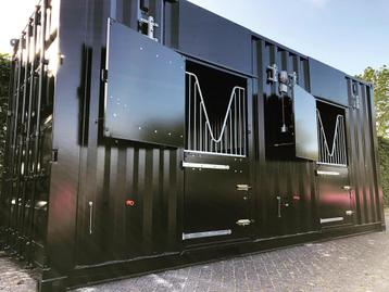 Stalcontainer extra hoog beschikbaar voor biedingen