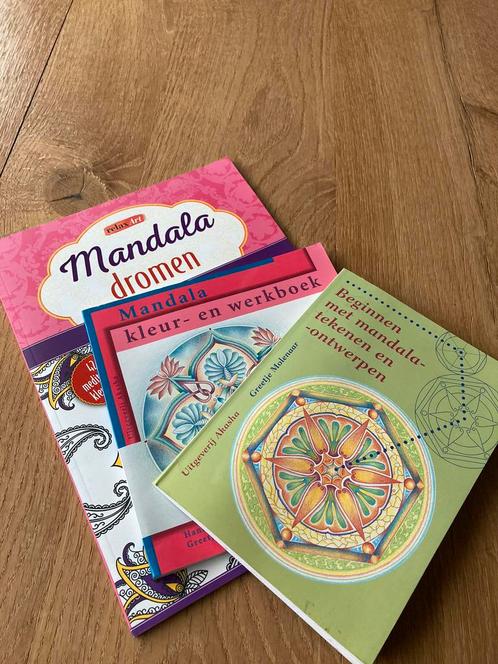 Mandala’s tekenen en kleurboeken, Hobby en Vrije tijd, Tekenen, Zo goed als nieuw, Boek of Gids, Verzenden