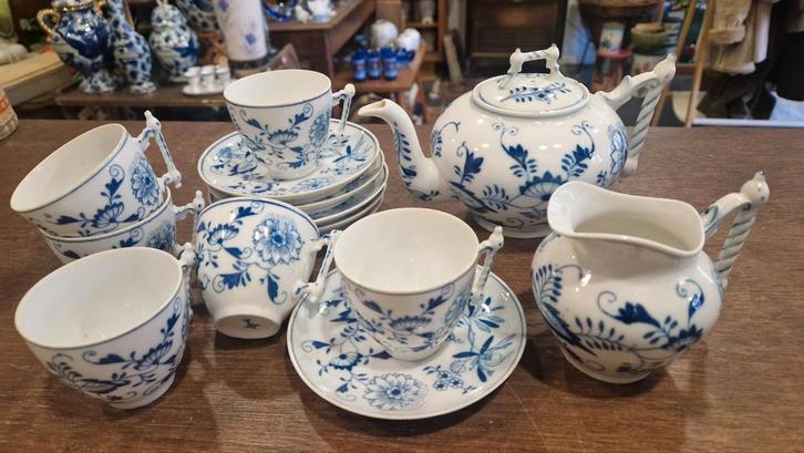 Antiek servies Louis Regout uit Maastricht- div onderdelen, Antiek en Kunst, Antiek | Servies compleet, Ophalen of Verzenden