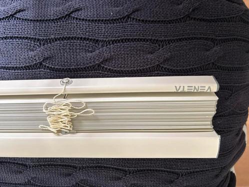 Zgan VENETA alu luxaflex ral 9010 (1.04 br -  max 1.69 hoog), Huis en Inrichting, Stoffering | Gordijnen en Lamellen, Zo goed als nieuw
