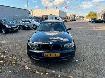 BMW 1-Serie 1.6 116I 2007 Zwart Nw Apk Airco Nap Rijdtgoed beschikbaar voor biedingen