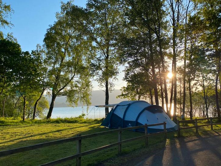 Quechua Fresh & Black tent - 5 persoons, Caravans en Kamperen, Tenten, tot en met 5, Zo goed als nieuw, Ophalen