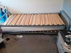Mooi metalen bedframe, Ophalen, 90 cm, Eenpersoons, Zo goed als nieuw