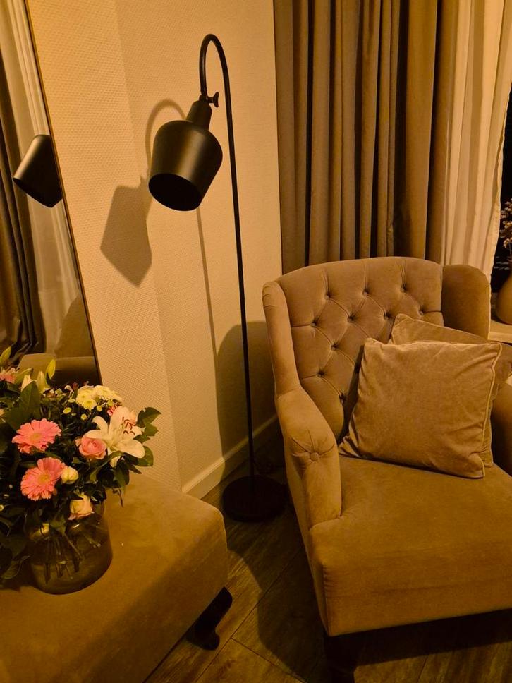 Stijlvolle staande lamp van By Boo, Huis en Inrichting, Lampen | Vloerlampen, Zo goed als nieuw, 150 tot 200 cm, Metaal, Ophalen of Verzenden