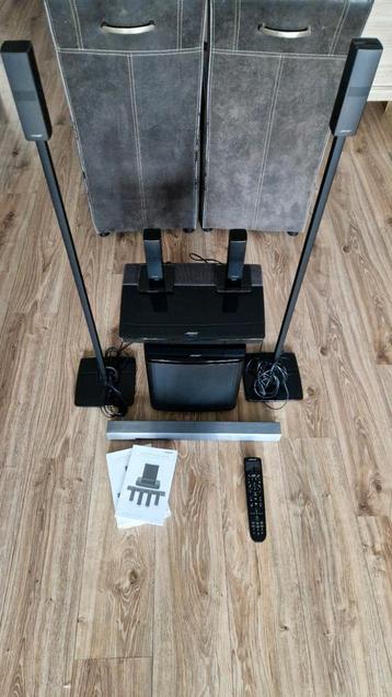 Bose Lifestyle 650 met Tafel en Vloerstandaards  beschikbaar voor biedingen