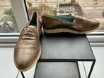 Loafers goudkleurige dames schoen maat 42 ViaVAI, Kleding | Dames, VIAVAI, Overige kleuren, Instappers, Ophalen of Verzenden